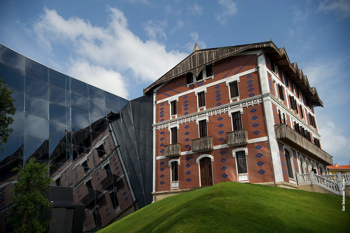 sansebastian museum and art