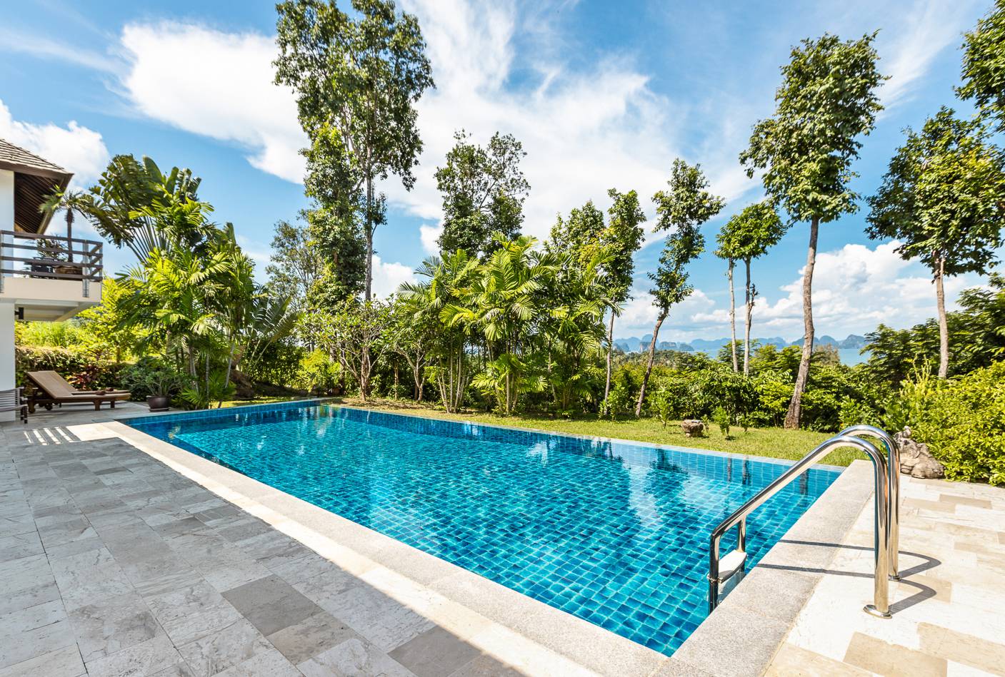 villa cortez private pool and terrace weich