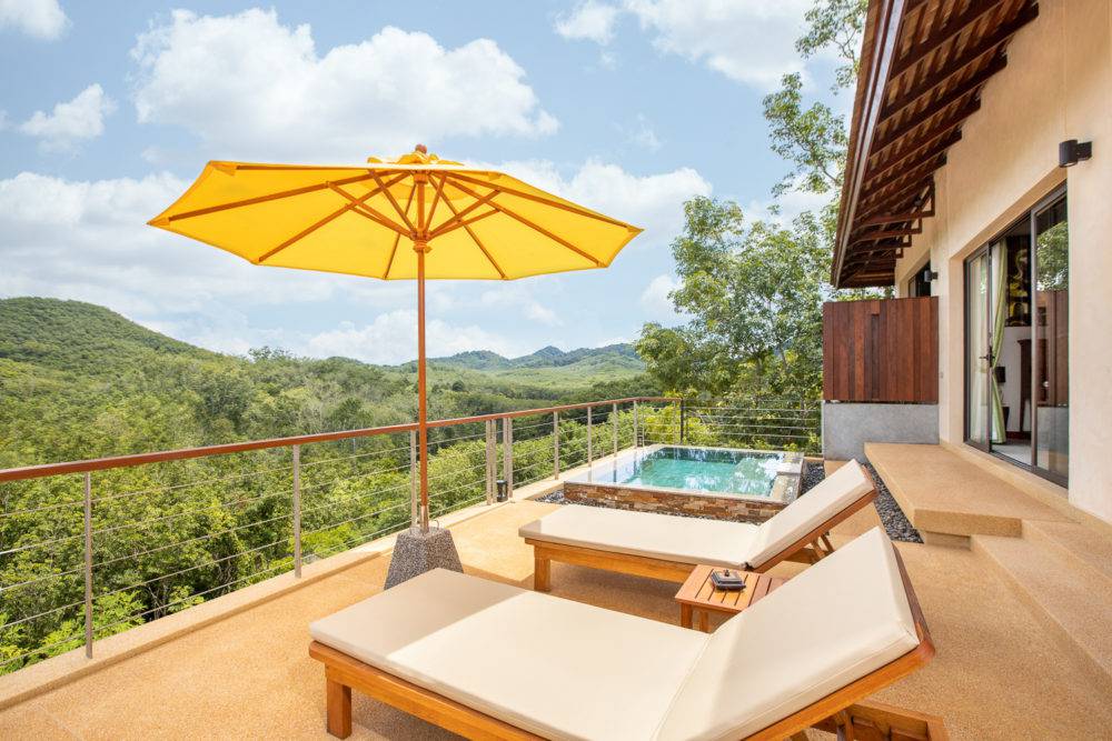 villa pasai private jacuzzi and terrace with mountain view