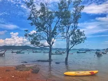 YAO NOI KAYAKING